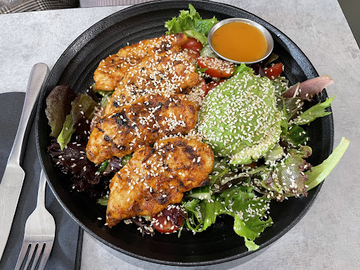 Photo of EAT LEBÖ (Ruislip) - 80 Victoria Rd, Ruislip HA4 0AL